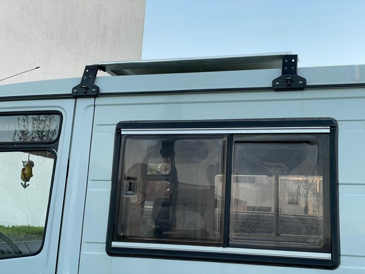 Dachhalterung 169mm MB Vario.jpg
