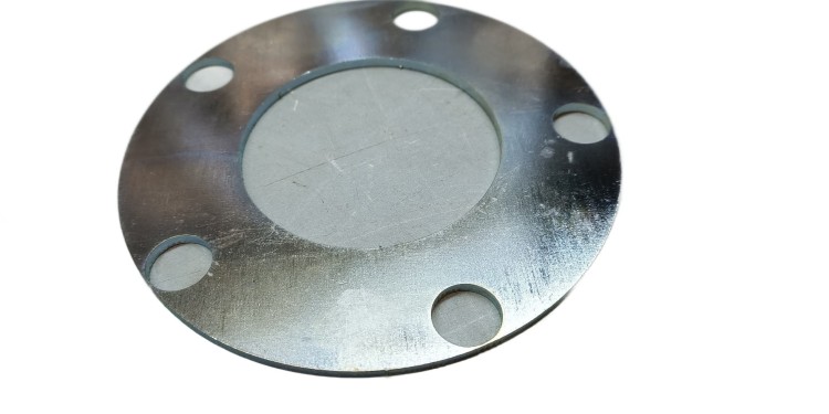 Bremse Abstandshalter 5x112 Vw T3/T4 2wd / syncro.jpg
