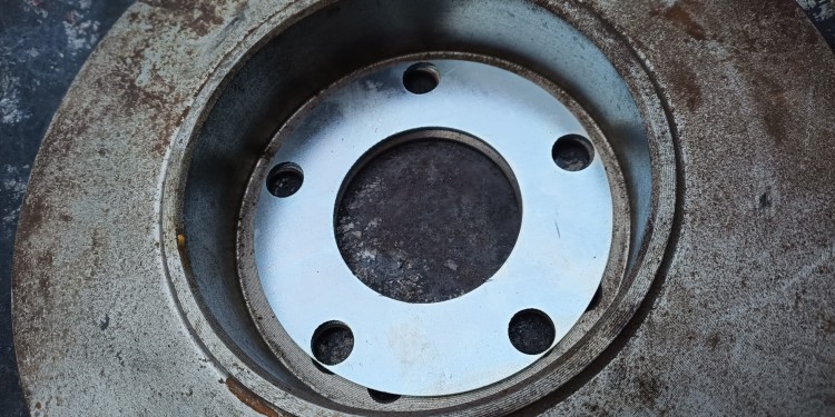 Bremse Abstandshalter 5x112 Vw T3/T4 2wd / syncro.jpg